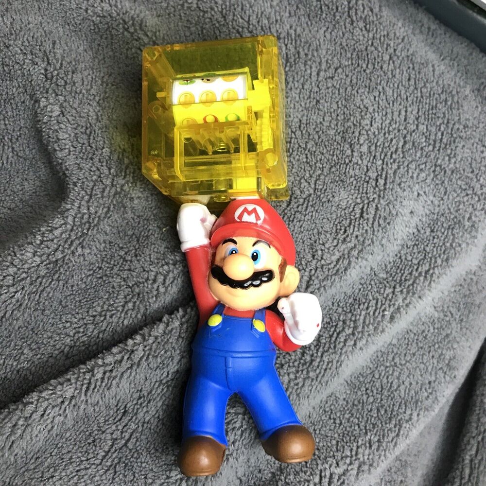 Super Mario Machine 5 Inches McDonald’s Toy Nintendo Figurine Mario Bros.